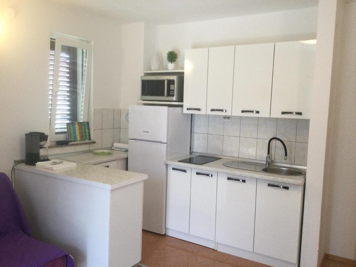 Apartment Arnie Njivice Kültér fotó
